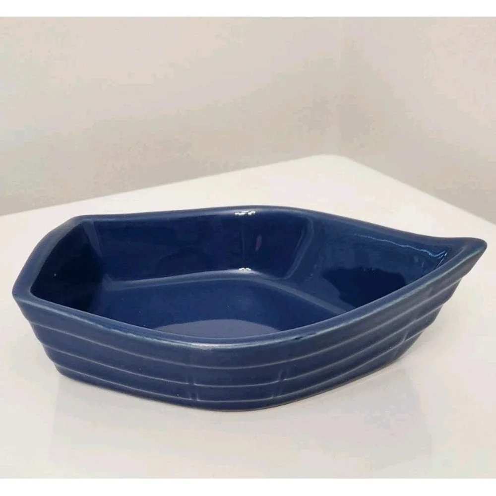 Deltis Made in Portugal Stoneware/Ceramic Boat Shaped Dish Blue Oven Safe‎